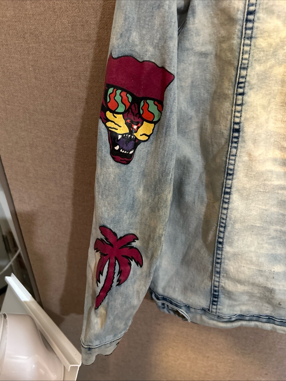 REASON Light Wash Denim Jacket with Multicolor Patches - Picture 7 of 10